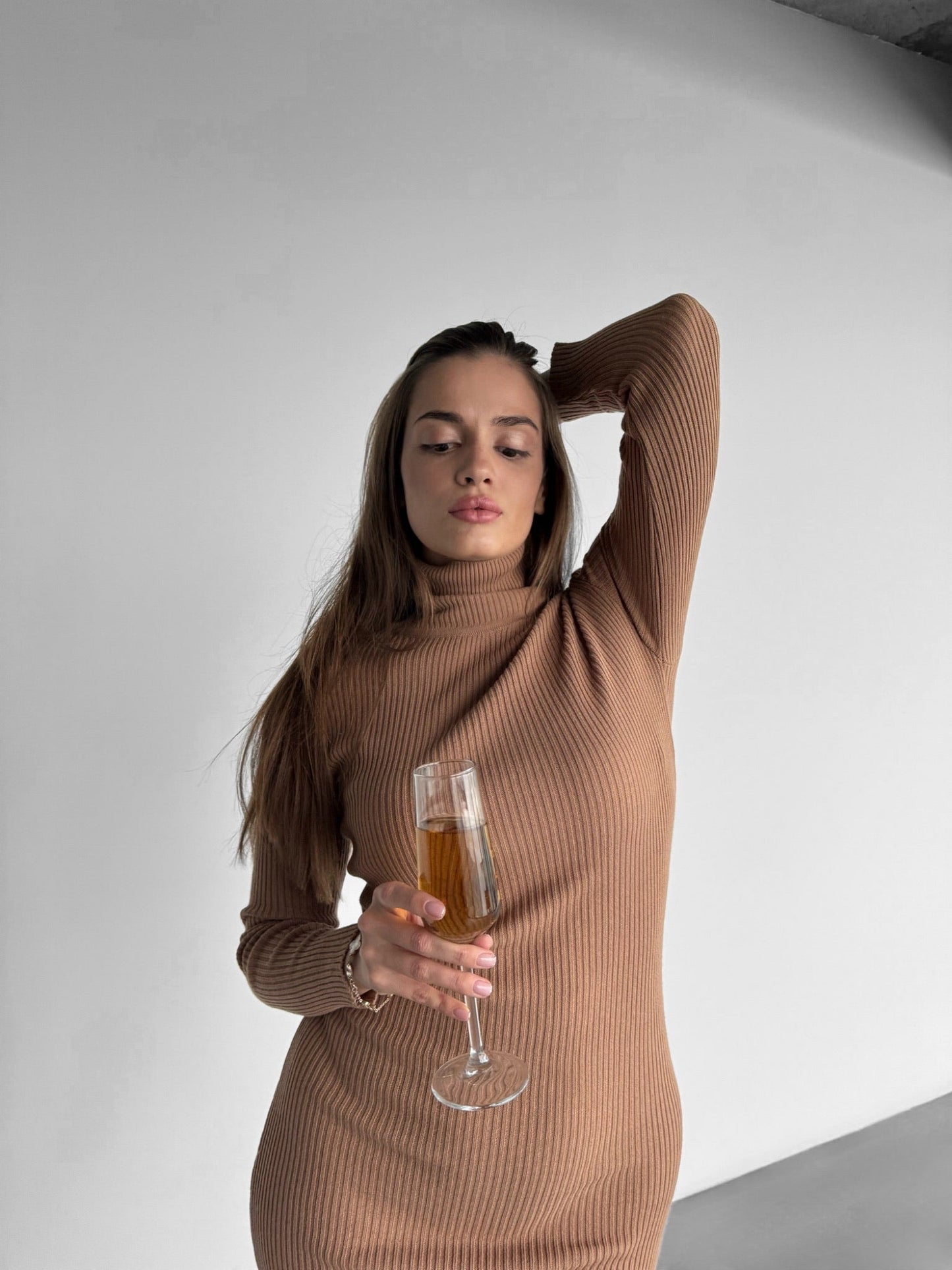 High Neck Gebreide Jurk - Camel