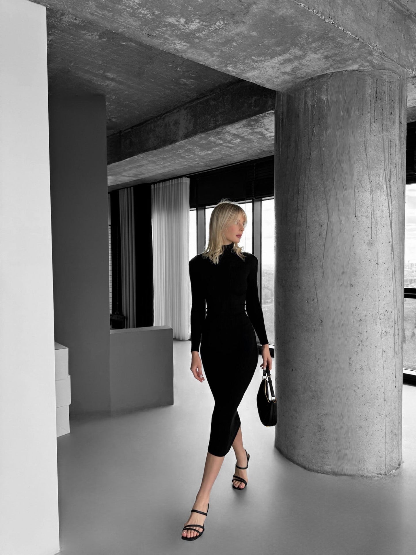 High Neck Gebreide Jurk - Zwart